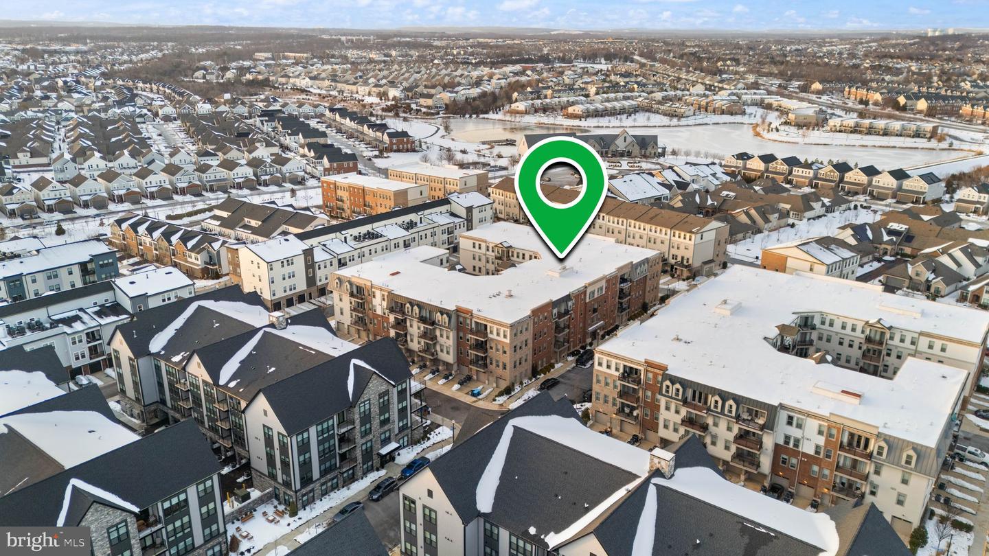 23631 HAVELOCK WALK TER #421, ASHBURN, Virginia 20148, 3 Bedrooms Bedrooms, ,2 BathroomsBathrooms,Residential,For sale,23631 HAVELOCK WALK TER #421,VALO2113380 MLS # VALO2113380