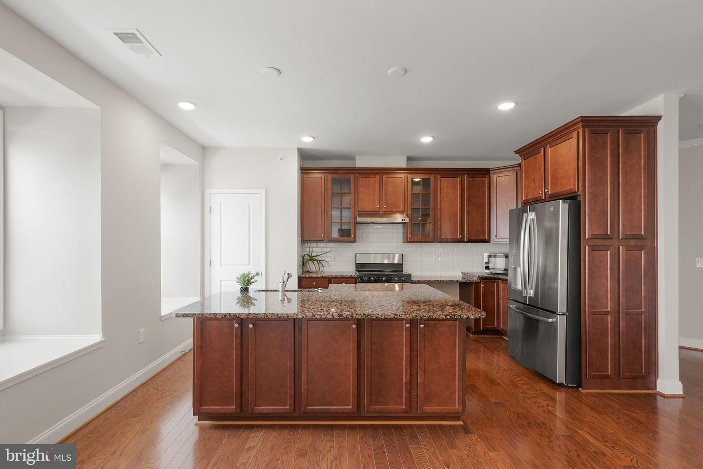 23631 HAVELOCK WALK TER #421, ASHBURN, Virginia 20148, 3 Bedrooms Bedrooms, ,2 BathroomsBathrooms,Residential,For sale,23631 HAVELOCK WALK TER #421,VALO2113380 MLS # VALO2113380