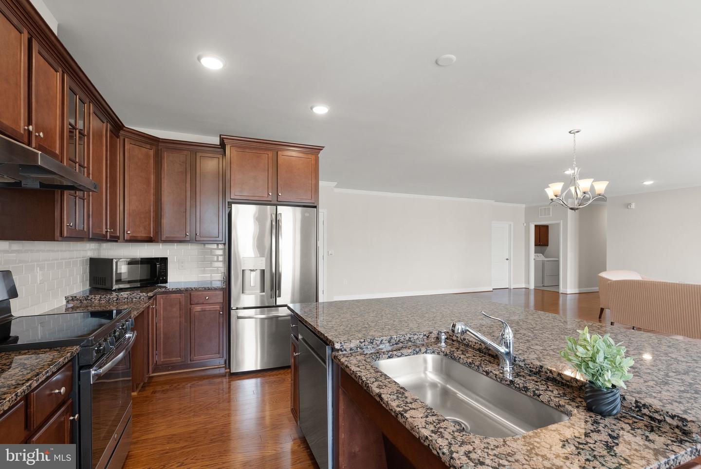 23631 HAVELOCK WALK TER #421, ASHBURN, Virginia 20148, 3 Bedrooms Bedrooms, ,2 BathroomsBathrooms,Residential,For sale,23631 HAVELOCK WALK TER #421,VALO2113380 MLS # VALO2113380