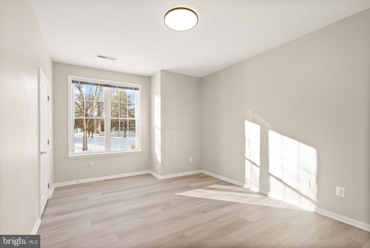 6932 WALNUT HILL DR, GAINESVILLE, Virginia 20155, 4 Bedrooms Bedrooms, ,3 BathroomsBathrooms,Residential,For sale,6932 WALNUT HILL DR,VAPW2109956 MLS # VAPW2109956