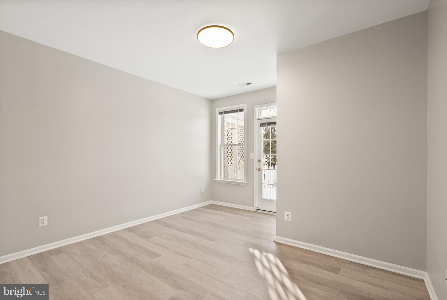 6932 WALNUT HILL DR, GAINESVILLE, Virginia 20155, 4 Bedrooms Bedrooms, ,3 BathroomsBathrooms,Residential,For sale,6932 WALNUT HILL DR,VAPW2109956 MLS # VAPW2109956