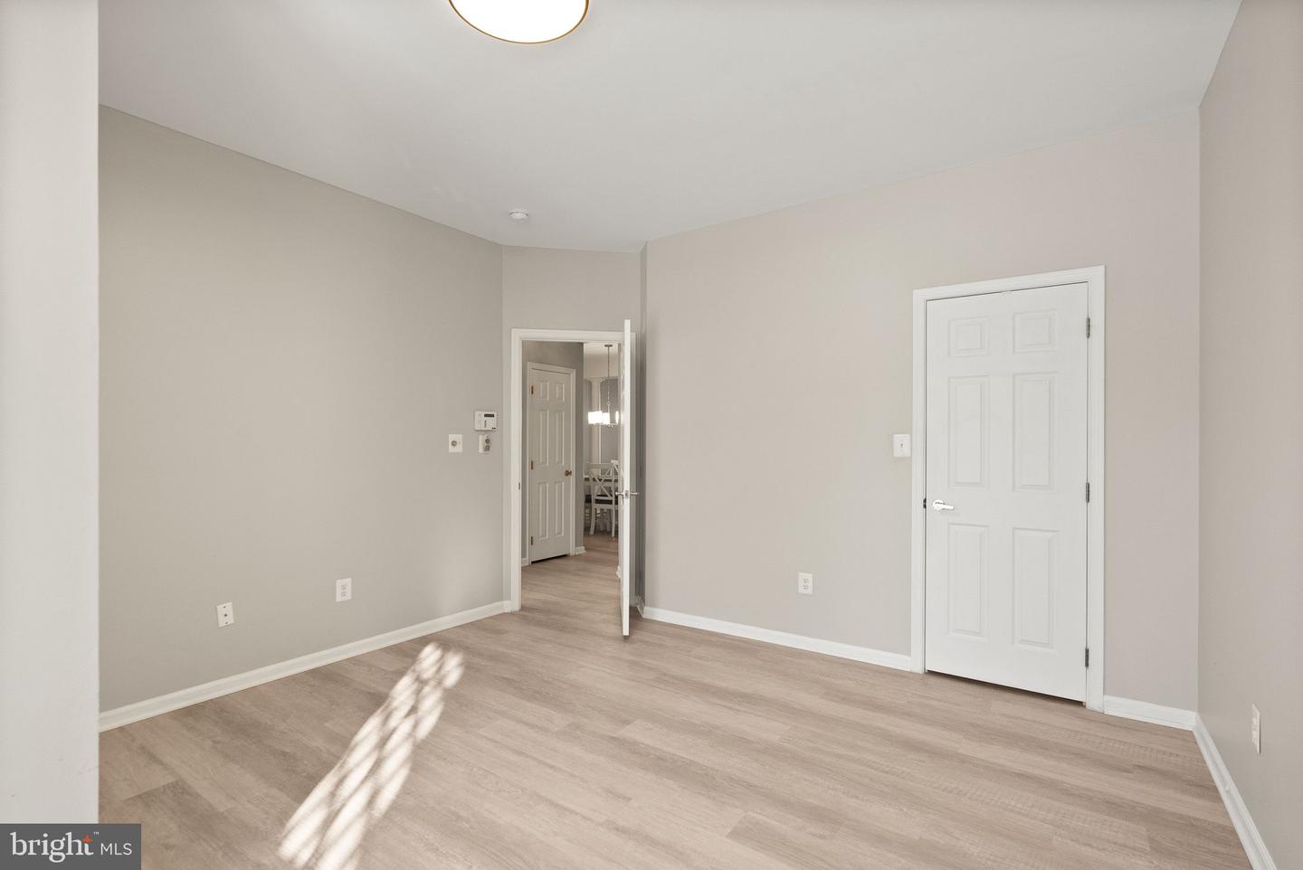 6932 WALNUT HILL DR, GAINESVILLE, Virginia 20155, 4 Bedrooms Bedrooms, ,3 BathroomsBathrooms,Residential,For sale,6932 WALNUT HILL DR,VAPW2109956 MLS # VAPW2109956