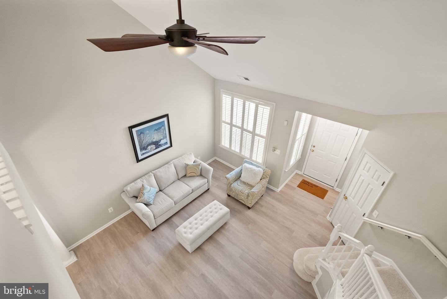 6932 WALNUT HILL DR, GAINESVILLE, Virginia 20155, 4 Bedrooms Bedrooms, ,3 BathroomsBathrooms,Residential,For sale,6932 WALNUT HILL DR,VAPW2109956 MLS # VAPW2109956