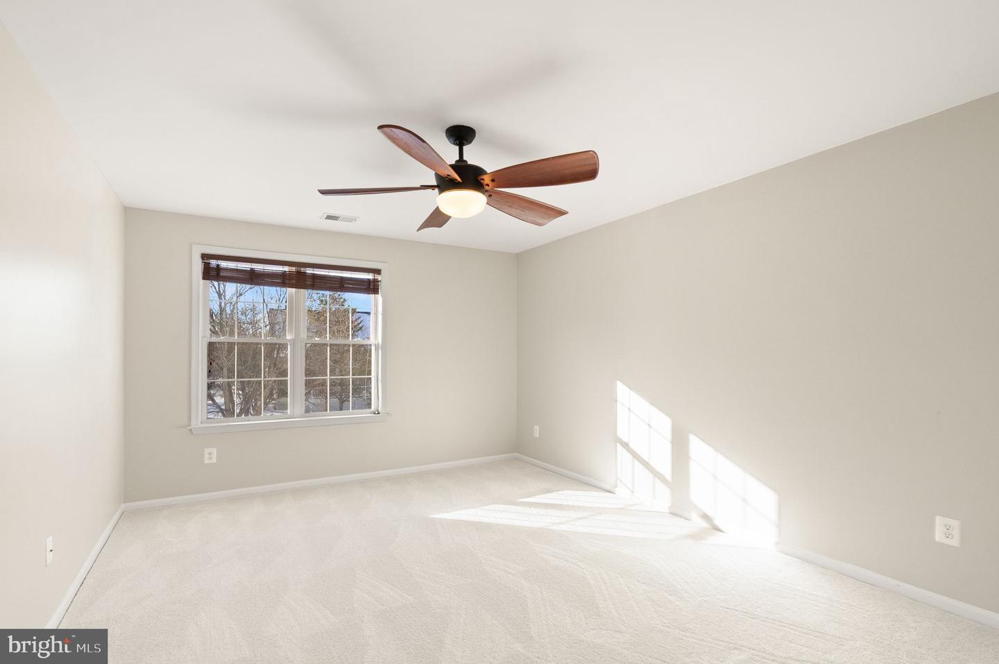 6932 WALNUT HILL DR, GAINESVILLE, Virginia 20155, 4 Bedrooms Bedrooms, ,3 BathroomsBathrooms,Residential,For sale,6932 WALNUT HILL DR,VAPW2109956 MLS # VAPW2109956