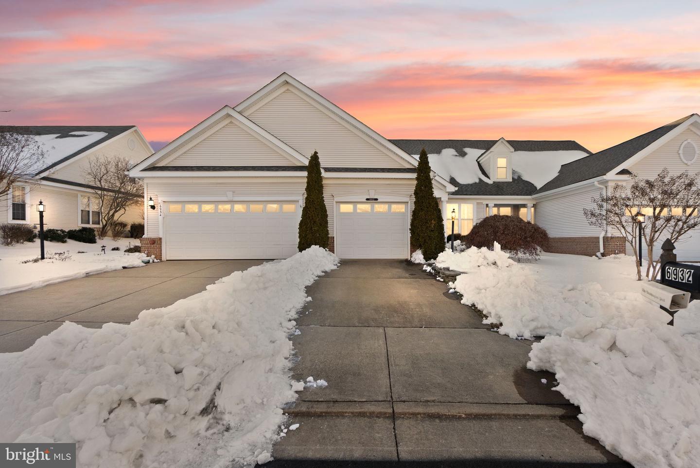 6932 WALNUT HILL DR, GAINESVILLE, Virginia 20155, 4 Bedrooms Bedrooms, ,3 BathroomsBathrooms,Residential,For sale,6932 WALNUT HILL DR,VAPW2109956 MLS # VAPW2109956