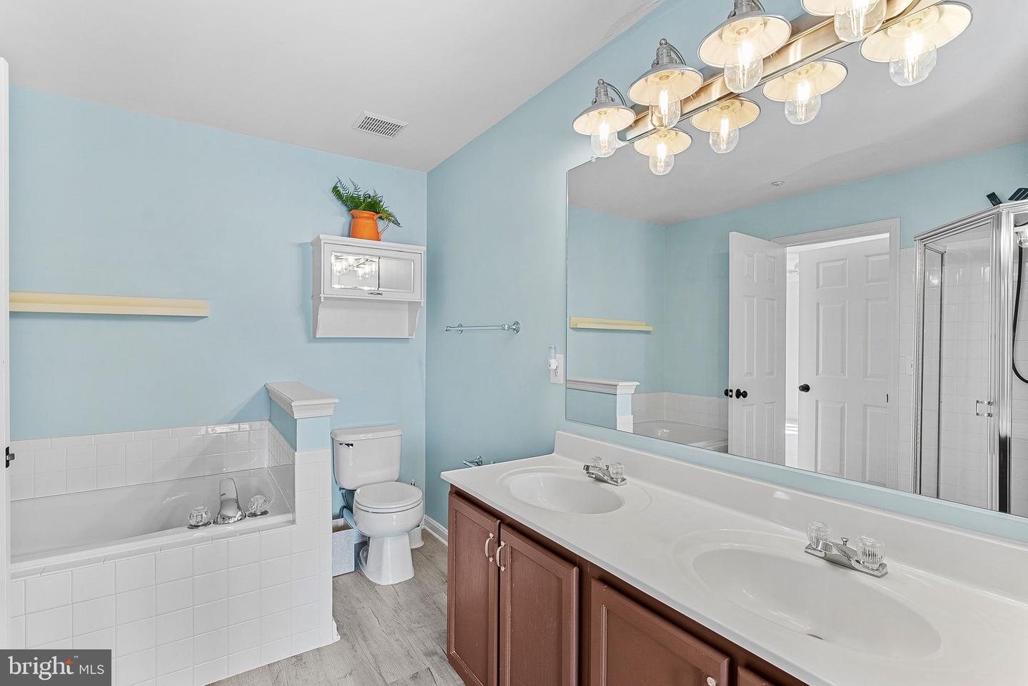 43374 GREYSWALLOW TER, ASHBURN, Virginia 20147, 2 Bedrooms Bedrooms, ,2 BathroomsBathrooms,Residential,For sale,43374 GREYSWALLOW TER,VALO2113434 MLS # VALO2113434 43374 GREYSWALLOW TER, ASHBURN, Virginia 20147, 2 Bedrooms Bedrooms, ,2 BathroomsBathrooms,Residential,For sale,43374 GREYSWALLOW TER,VALO2113434 MLS # VALO2113434