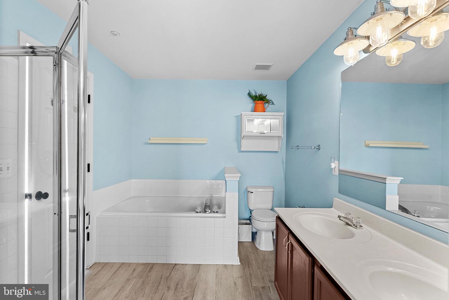 43374 GREYSWALLOW TER, ASHBURN, Virginia 20147, 2 Bedrooms Bedrooms, ,2 BathroomsBathrooms,Residential,For sale,43374 GREYSWALLOW TER,VALO2113434 MLS # VALO2113434 43374 GREYSWALLOW TER, ASHBURN, Virginia 20147, 2 Bedrooms Bedrooms, ,2 BathroomsBathrooms,Residential,For sale,43374 GREYSWALLOW TER,VALO2113434 MLS # VALO2113434