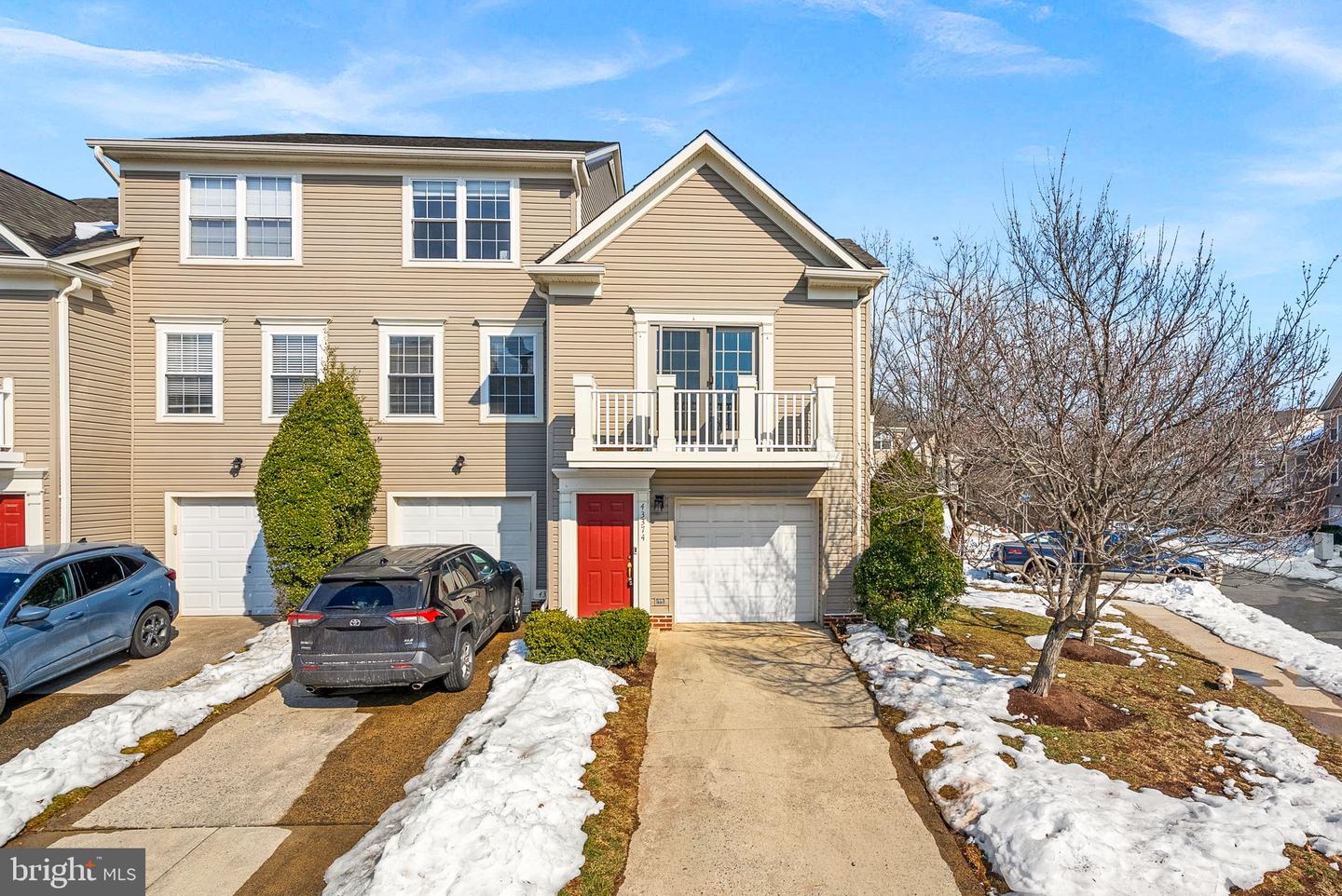43374 GREYSWALLOW TER, ASHBURN, Virginia 20147, 2 Bedrooms Bedrooms, ,2 BathroomsBathrooms,Residential,For sale,43374 GREYSWALLOW TER,VALO2113434 MLS # VALO2113434 43374 GREYSWALLOW TER, ASHBURN, Virginia 20147, 2 Bedrooms Bedrooms, ,2 BathroomsBathrooms,Residential,For sale,43374 GREYSWALLOW TER,VALO2113434 MLS # VALO2113434