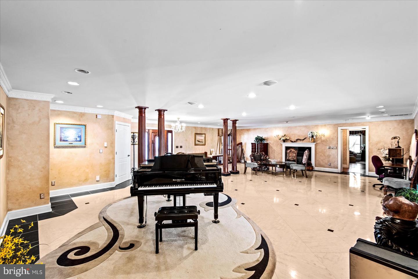 8071 WINDSOR DR, KING GEORGE, Virginia 22485, 5 Bedrooms Bedrooms, 16 Rooms Rooms,4 BathroomsBathrooms,Residential,For sale,8071 WINDSOR DR,VAKG2007432 MLS # VAKG2007432