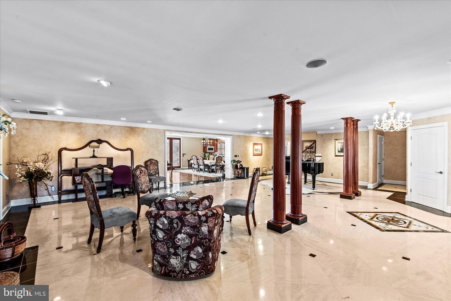 8071 WINDSOR DR, KING GEORGE, Virginia 22485, 5 Bedrooms Bedrooms, 16 Rooms Rooms,4 BathroomsBathrooms,Residential,For sale,8071 WINDSOR DR,VAKG2007432 MLS # VAKG2007432