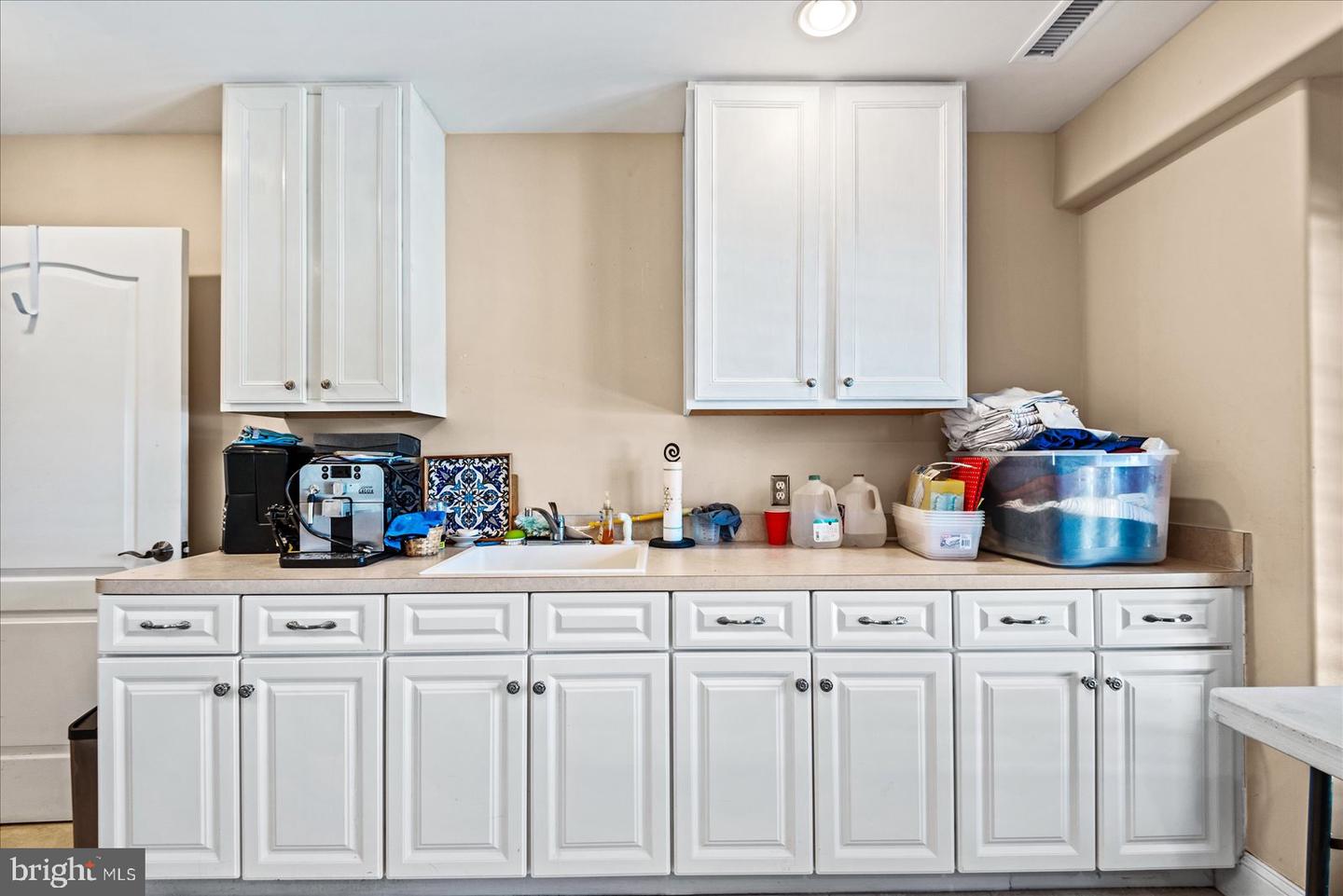 8071 WINDSOR DR, KING GEORGE, Virginia 22485, 5 Bedrooms Bedrooms, 16 Rooms Rooms,4 BathroomsBathrooms,Residential,For sale,8071 WINDSOR DR,VAKG2007432 MLS # VAKG2007432