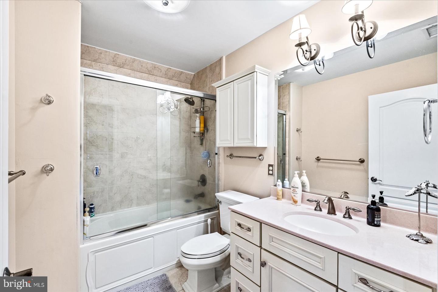 8071 WINDSOR DR, KING GEORGE, Virginia 22485, 5 Bedrooms Bedrooms, 16 Rooms Rooms,4 BathroomsBathrooms,Residential,For sale,8071 WINDSOR DR,VAKG2007432 MLS # VAKG2007432