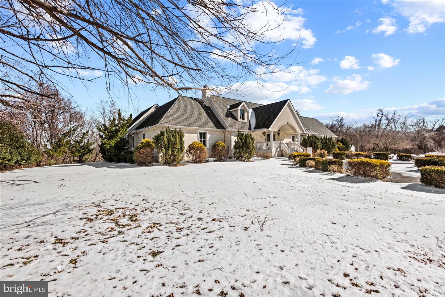 8071 WINDSOR DR, KING GEORGE, Virginia 22485, 5 Bedrooms Bedrooms, 16 Rooms Rooms,4 BathroomsBathrooms,Residential,For sale,8071 WINDSOR DR,VAKG2007432 MLS # VAKG2007432