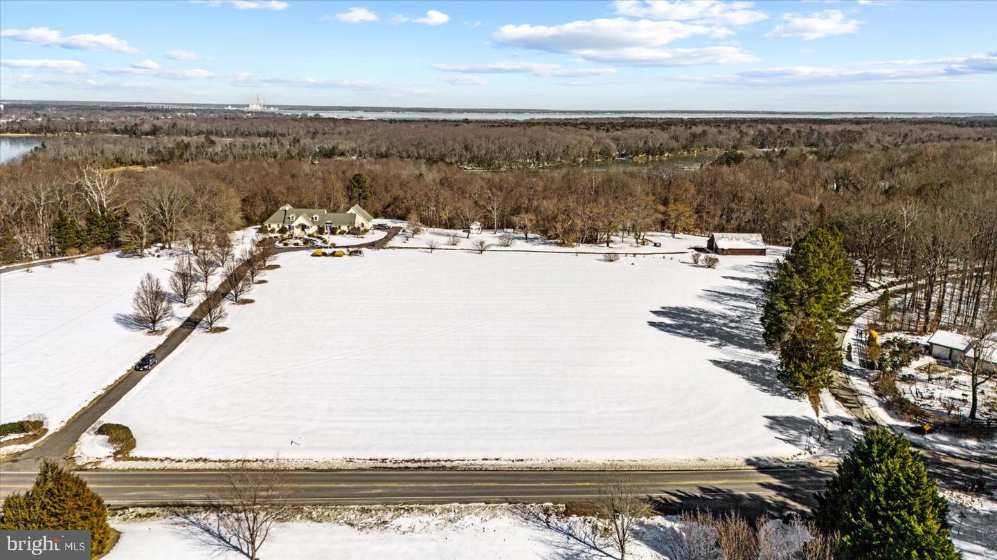 8071 WINDSOR DR, KING GEORGE, Virginia 22485, 5 Bedrooms Bedrooms, 16 Rooms Rooms,4 BathroomsBathrooms,Residential,For sale,8071 WINDSOR DR,VAKG2007432 MLS # VAKG2007432