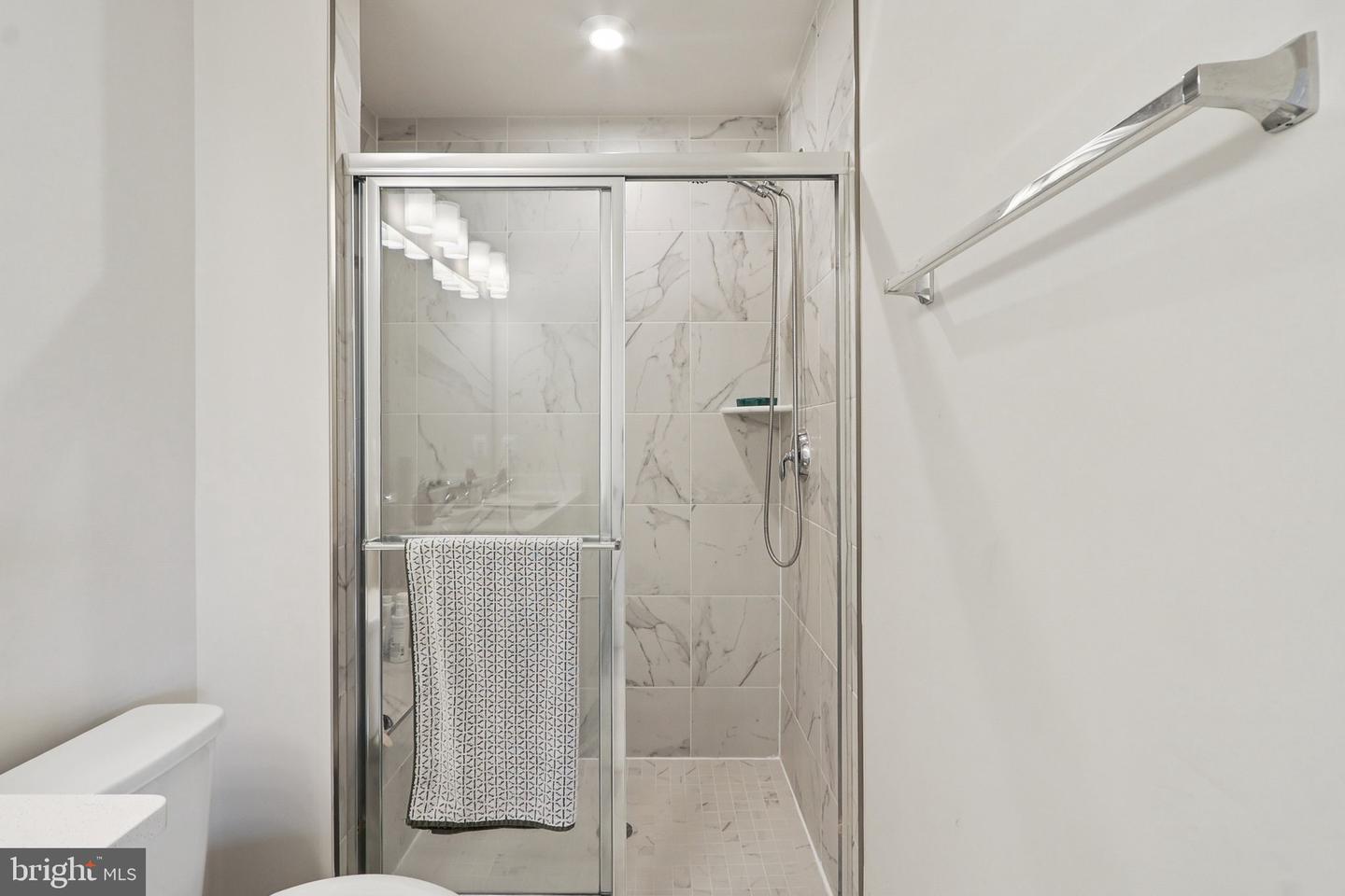 1733 AUTUMN MAPLE LEAF DR, DUMFRIES, Virginia 22026, 3 Bedrooms Bedrooms, ,2 BathroomsBathrooms,Residential,For sale,1733 AUTUMN MAPLE LEAF DR,VAPW2109814 MLS # VAPW2109814