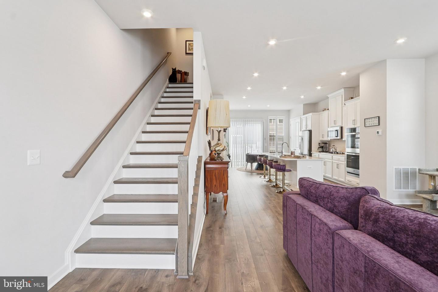 1733 AUTUMN MAPLE LEAF DR, DUMFRIES, Virginia 22026, 3 Bedrooms Bedrooms, ,2 BathroomsBathrooms,Residential,For sale,1733 AUTUMN MAPLE LEAF DR,VAPW2109814 MLS # VAPW2109814