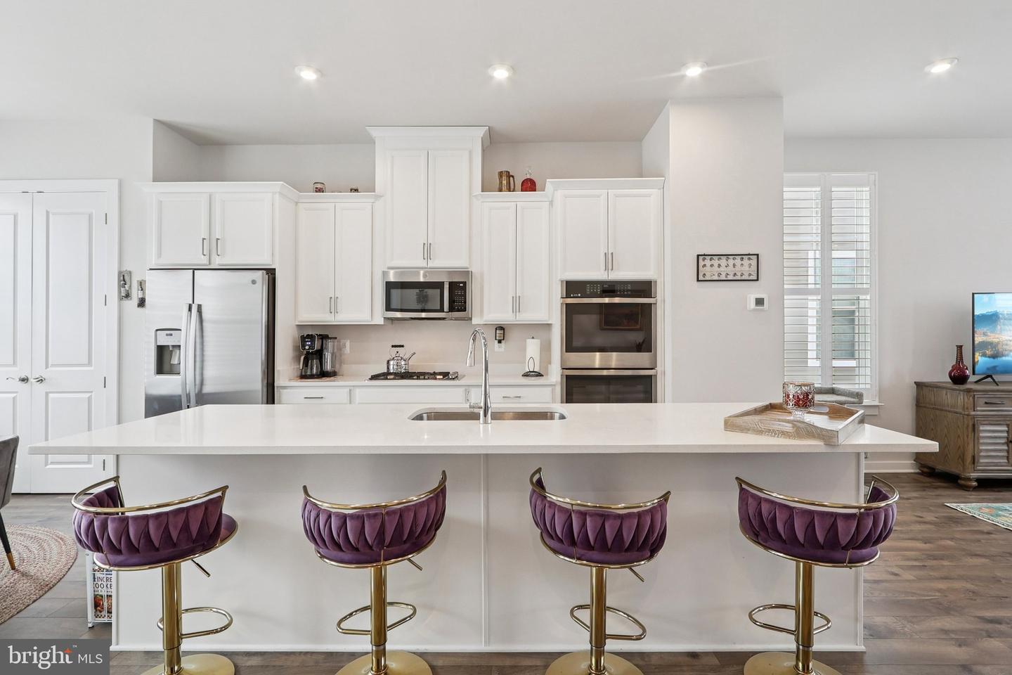 1733 AUTUMN MAPLE LEAF DR, DUMFRIES, Virginia 22026, 3 Bedrooms Bedrooms, ,2 BathroomsBathrooms,Residential,For sale,1733 AUTUMN MAPLE LEAF DR,VAPW2109814 MLS # VAPW2109814