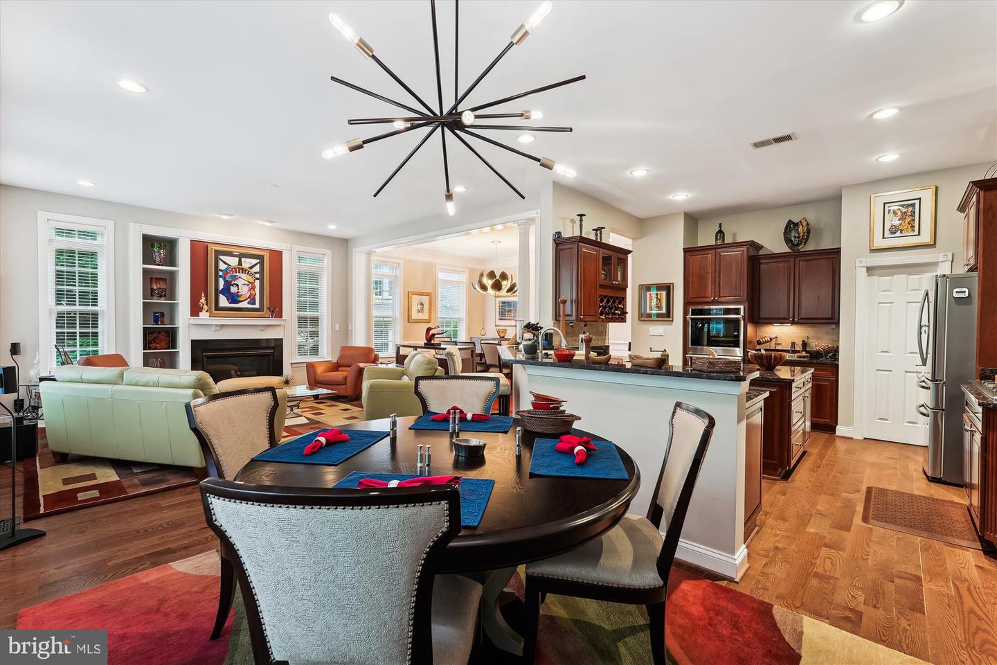 47666 PAULSEN SQ, POTOMAC FALLS, Virginia 20165, 3 Bedrooms Bedrooms, ,3 BathroomsBathrooms,Residential,For sale,47666 PAULSEN SQ,VALO2113506 MLS # VALO2113506