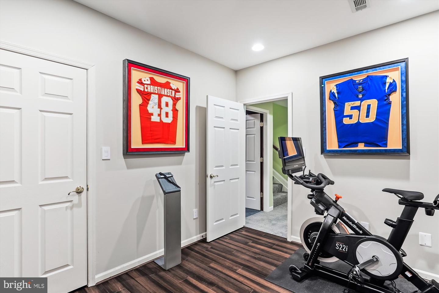 47666 PAULSEN SQ, POTOMAC FALLS, Virginia 20165, 3 Bedrooms Bedrooms, ,3 BathroomsBathrooms,Residential,For sale,47666 PAULSEN SQ,VALO2113506 MLS # VALO2113506