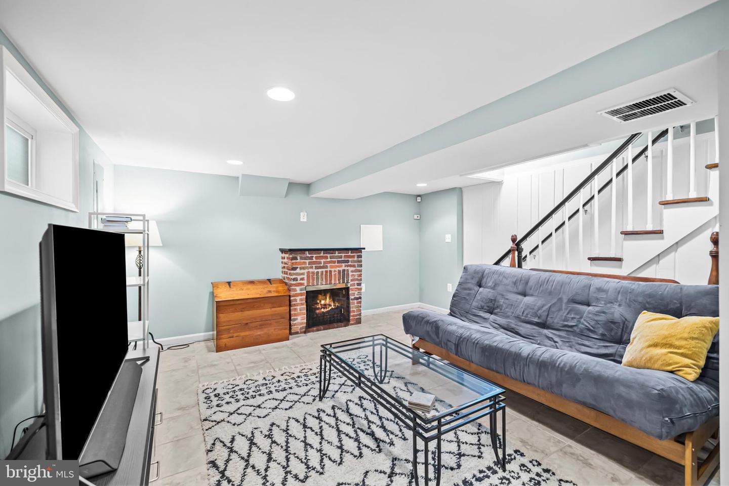 2942 M ST SE, WASHINGTON, District Of Columbia 20019, 2 Bedrooms Bedrooms, ,2 BathroomsBathrooms,Residential,For sale,2942 M ST SE,DCDC2240212 MLS # DCDC2240212