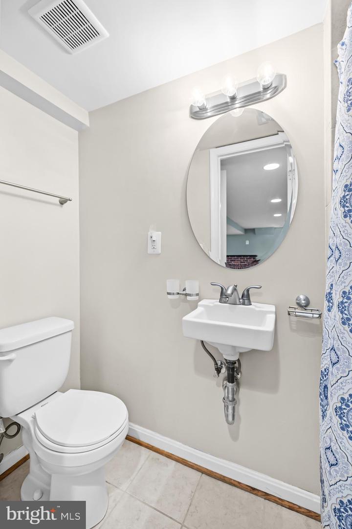 2942 M ST SE, WASHINGTON, District Of Columbia 20019, 2 Bedrooms Bedrooms, ,2 BathroomsBathrooms,Residential,For sale,2942 M ST SE,DCDC2240212 MLS # DCDC2240212