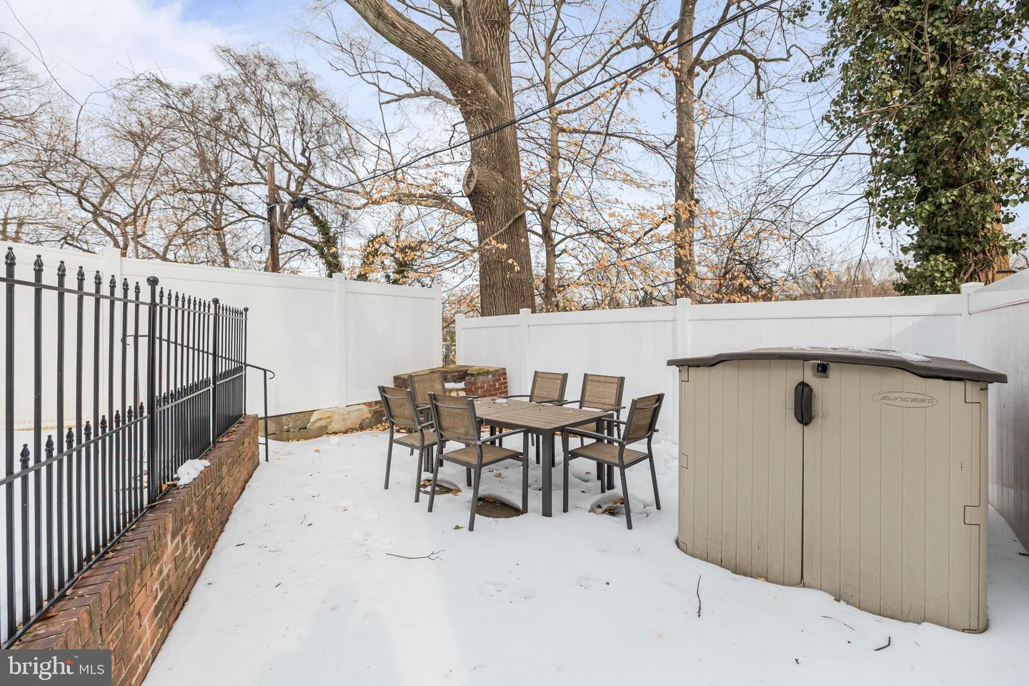 2942 M ST SE, WASHINGTON, District Of Columbia 20019, 2 Bedrooms Bedrooms, ,2 BathroomsBathrooms,Residential,For sale,2942 M ST SE,DCDC2240212 MLS # DCDC2240212