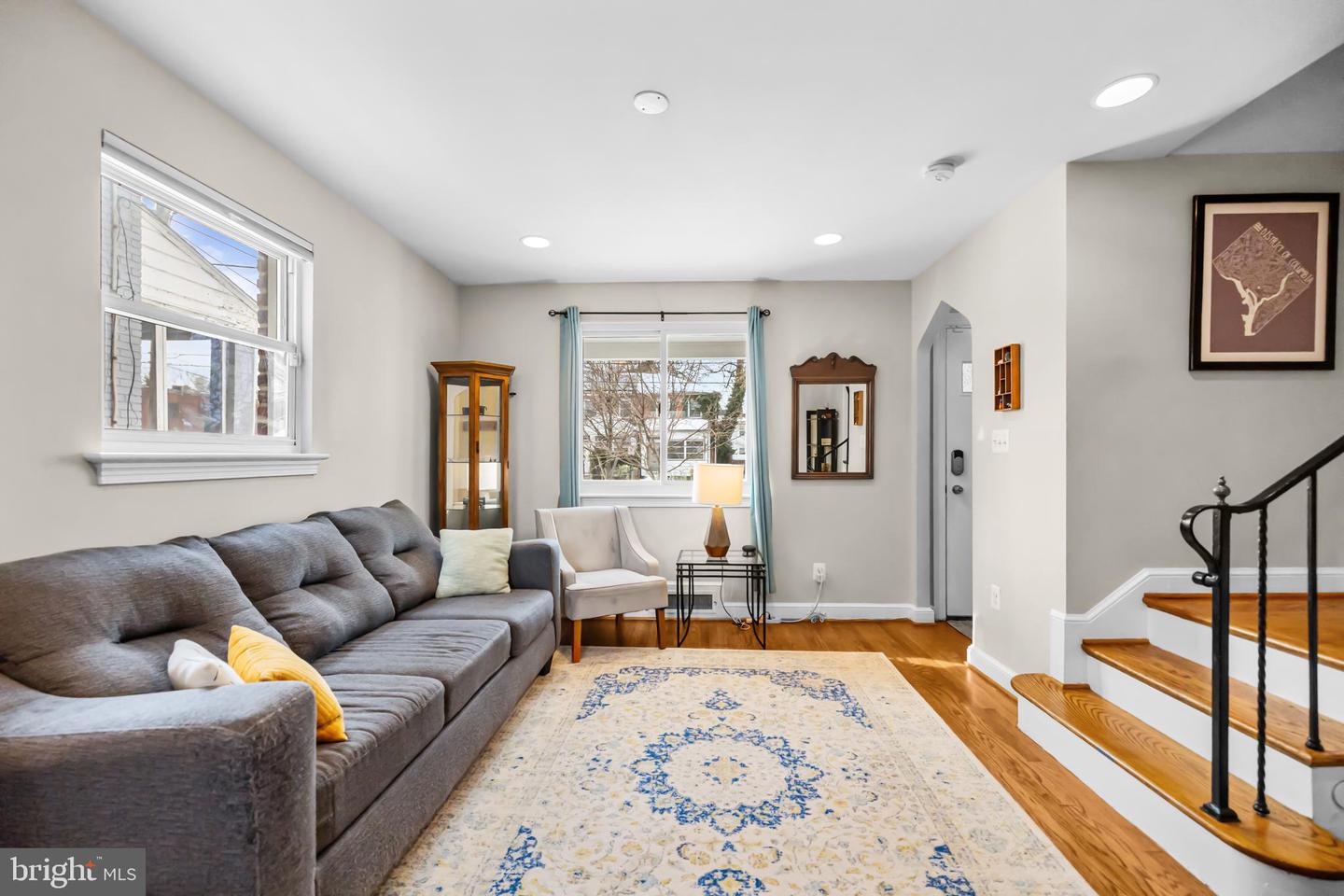 2942 M ST SE, WASHINGTON, District Of Columbia 20019, 2 Bedrooms Bedrooms, ,2 BathroomsBathrooms,Residential,For sale,2942 M ST SE,DCDC2240212 MLS # DCDC2240212