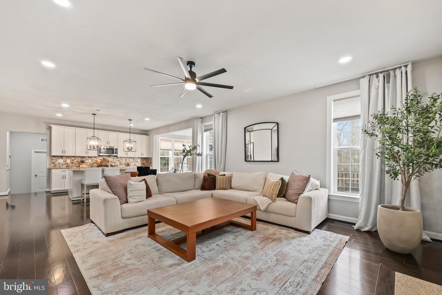 10351 SPRING IRIS DR, BRISTOW, Virginia 20136, 4 Bedrooms Bedrooms, 19 Rooms Rooms,2 BathroomsBathrooms,Residential,For sale,10351 SPRING IRIS DR,VAPW2110170 MLS # VAPW2110170