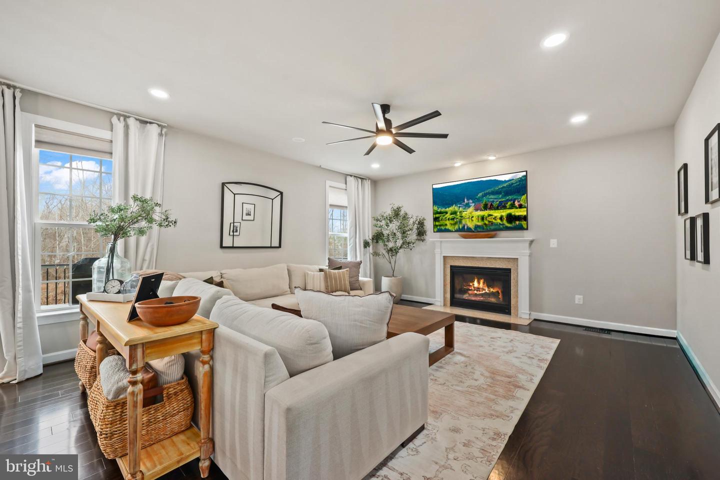 10351 SPRING IRIS DR, BRISTOW, Virginia 20136, 4 Bedrooms Bedrooms, 19 Rooms Rooms,2 BathroomsBathrooms,Residential,For sale,10351 SPRING IRIS DR,VAPW2110170 MLS # VAPW2110170