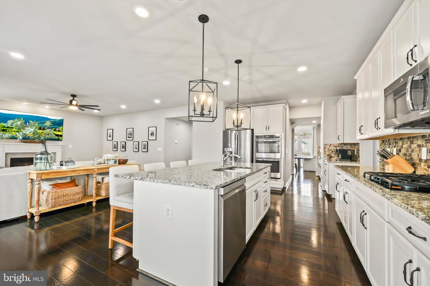 10351 SPRING IRIS DR, BRISTOW, Virginia 20136, 4 Bedrooms Bedrooms, 19 Rooms Rooms,2 BathroomsBathrooms,Residential,For sale,10351 SPRING IRIS DR,VAPW2110170 MLS # VAPW2110170