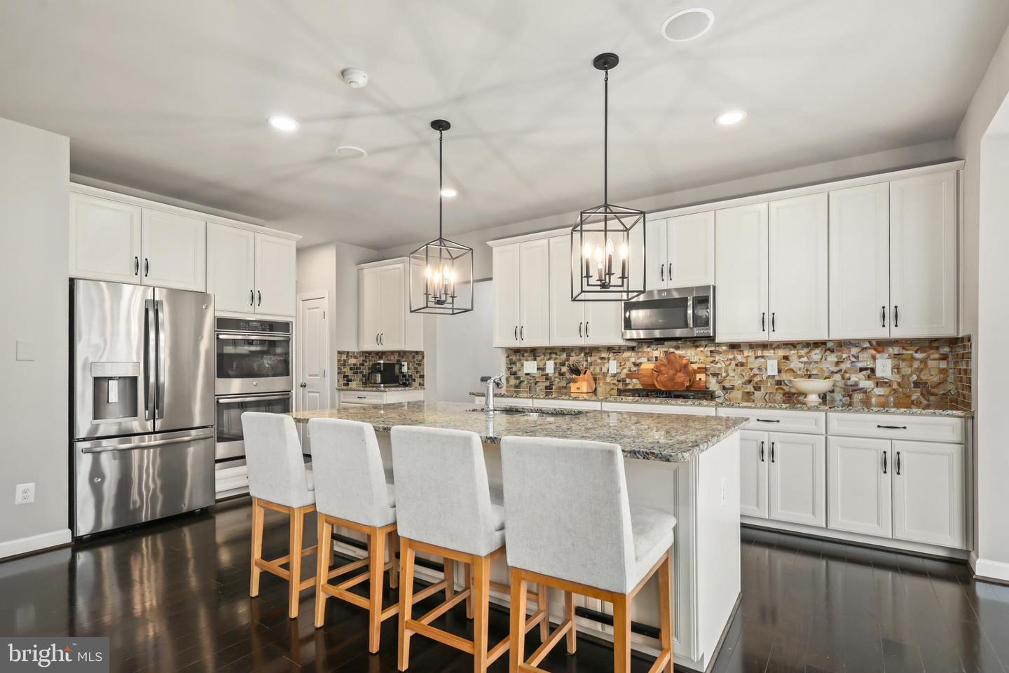 10351 SPRING IRIS DR, BRISTOW, Virginia 20136, 4 Bedrooms Bedrooms, 19 Rooms Rooms,2 BathroomsBathrooms,Residential,For sale,10351 SPRING IRIS DR,VAPW2110170 MLS # VAPW2110170