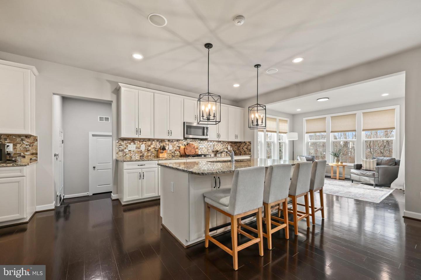 10351 SPRING IRIS DR, BRISTOW, Virginia 20136, 4 Bedrooms Bedrooms, 19 Rooms Rooms,2 BathroomsBathrooms,Residential,For sale,10351 SPRING IRIS DR,VAPW2110170 MLS # VAPW2110170