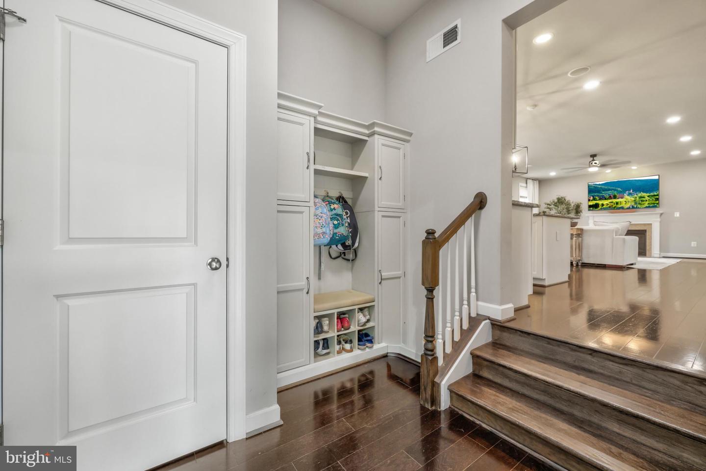 10351 SPRING IRIS DR, BRISTOW, Virginia 20136, 4 Bedrooms Bedrooms, 19 Rooms Rooms,2 BathroomsBathrooms,Residential,For sale,10351 SPRING IRIS DR,VAPW2110170 MLS # VAPW2110170