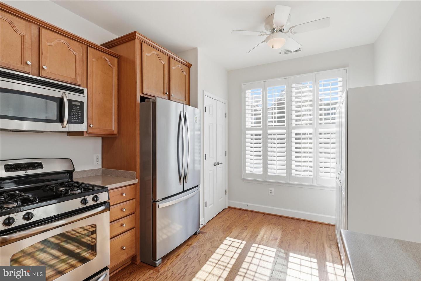 7055 HERITAGE HUNT DR #311, GAINESVILLE, Virginia 20155, 2 Bedrooms Bedrooms, ,2 BathroomsBathrooms,Residential,For sale,7055 HERITAGE HUNT DR #311,VAPW2110212 MLS # VAPW2110212