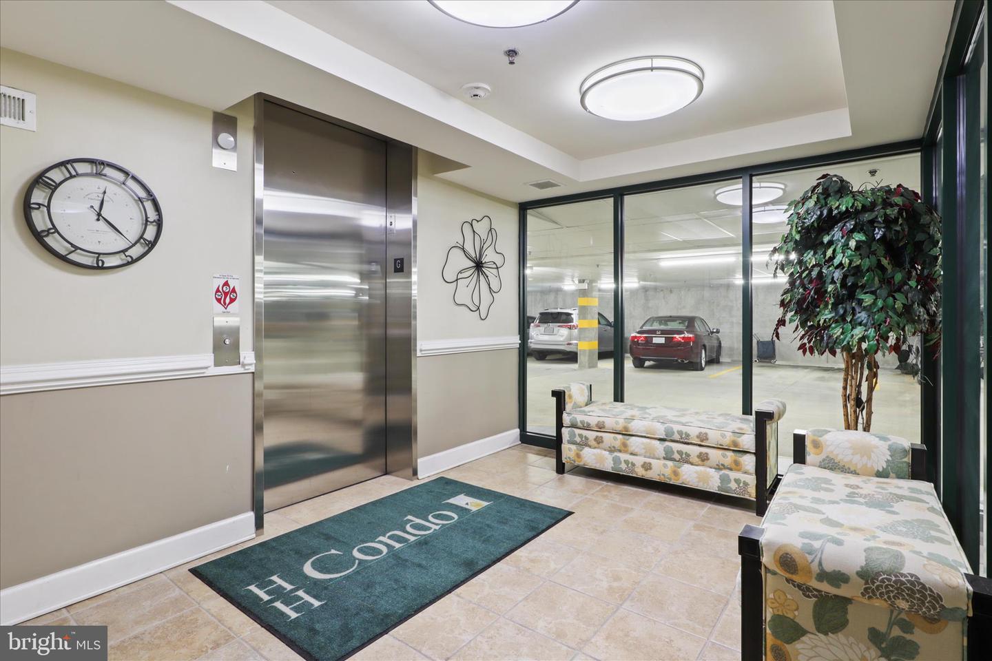 7055 HERITAGE HUNT DR #311, GAINESVILLE, Virginia 20155, 2 Bedrooms Bedrooms, ,2 BathroomsBathrooms,Residential,For sale,7055 HERITAGE HUNT DR #311,VAPW2110212 MLS # VAPW2110212