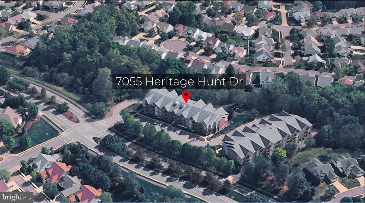 7055 HERITAGE HUNT DR #311, GAINESVILLE, Virginia 20155, 2 Bedrooms Bedrooms, ,2 BathroomsBathrooms,Residential,For sale,7055 HERITAGE HUNT DR #311,VAPW2110212 MLS # VAPW2110212