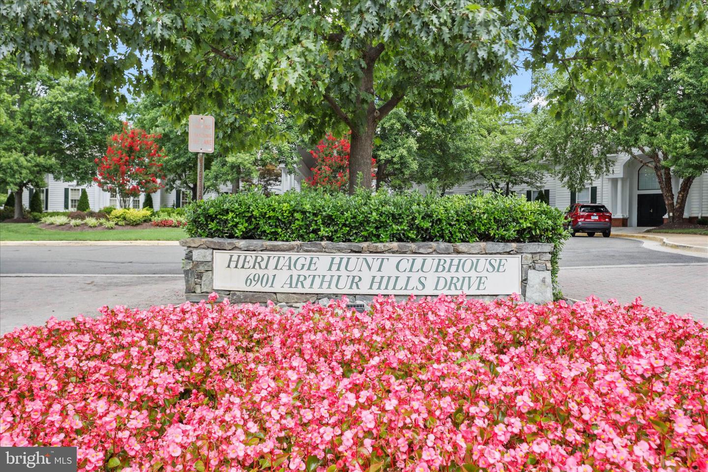 7055 HERITAGE HUNT DR #311, GAINESVILLE, Virginia 20155, 2 Bedrooms Bedrooms, ,2 BathroomsBathrooms,Residential,For sale,7055 HERITAGE HUNT DR #311,VAPW2110212 MLS # VAPW2110212