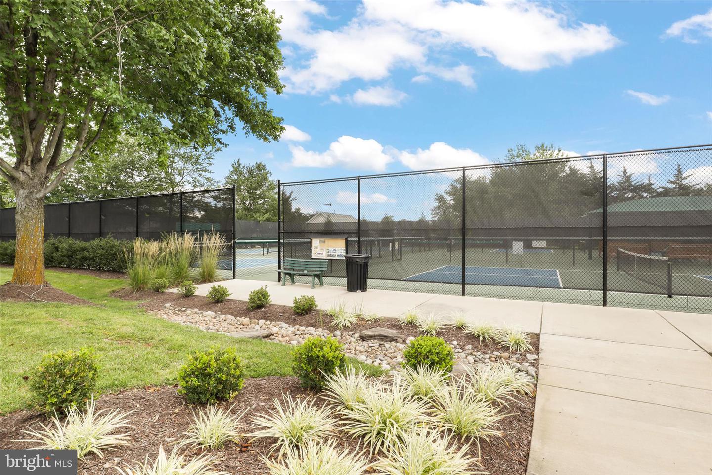 7055 HERITAGE HUNT DR #311, GAINESVILLE, Virginia 20155, 2 Bedrooms Bedrooms, ,2 BathroomsBathrooms,Residential,For sale,7055 HERITAGE HUNT DR #311,VAPW2110212 MLS # VAPW2110212