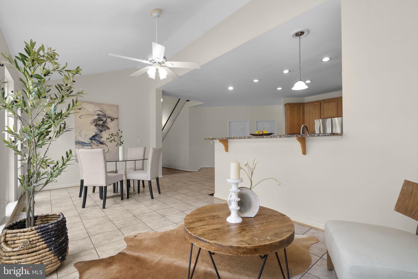 7416 BECKWITH LN, CLIFTON, Virginia 20124, 4 Bedrooms Bedrooms, ,4 BathroomsBathrooms,Residential,For sale,7416 BECKWITH LN,VAFX2284992 MLS # VAFX2284992