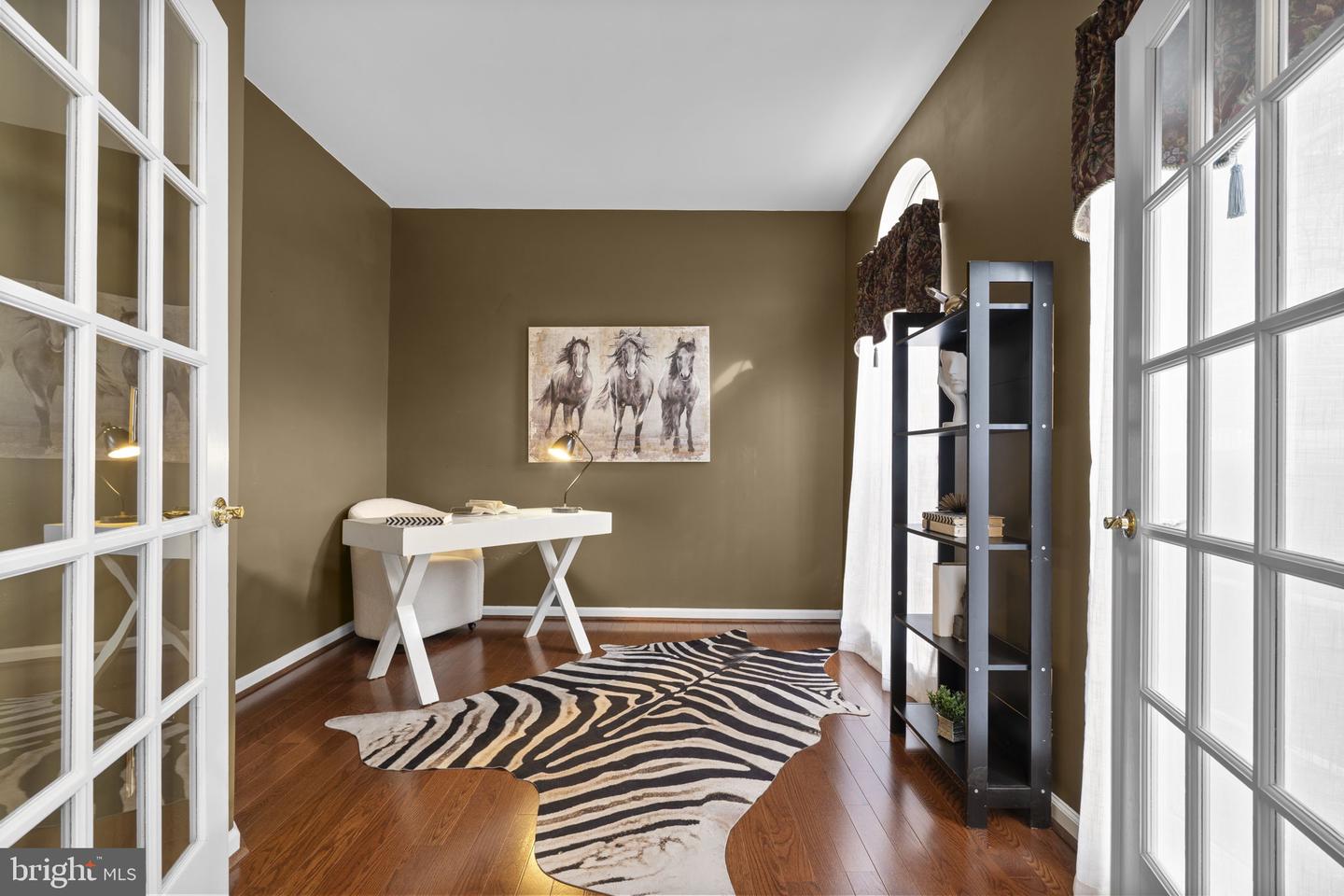 7416 BECKWITH LN, CLIFTON, Virginia 20124, 4 Bedrooms Bedrooms, ,4 BathroomsBathrooms,Residential,For sale,7416 BECKWITH LN,VAFX2284992 MLS # VAFX2284992