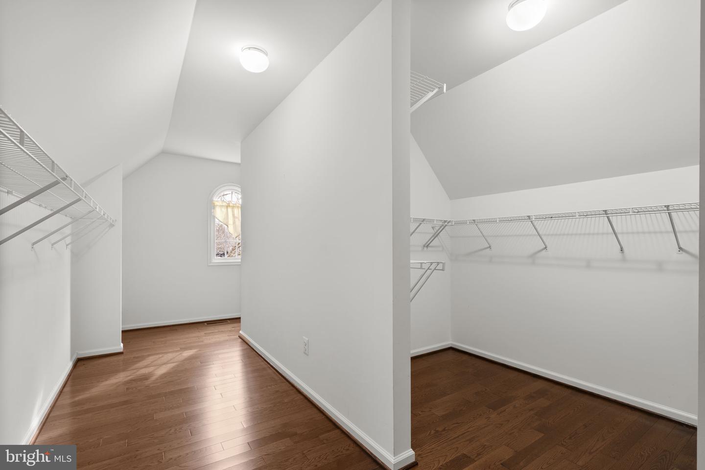 7416 BECKWITH LN, CLIFTON, Virginia 20124, 4 Bedrooms Bedrooms, ,4 BathroomsBathrooms,Residential,For sale,7416 BECKWITH LN,VAFX2284992 MLS # VAFX2284992