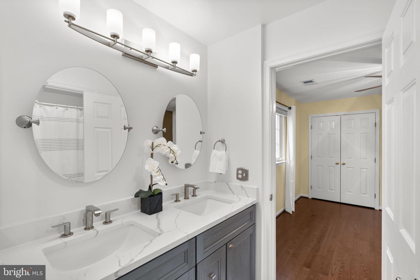 7416 BECKWITH LN, CLIFTON, Virginia 20124, 4 Bedrooms Bedrooms, ,4 BathroomsBathrooms,Residential,For sale,7416 BECKWITH LN,VAFX2284992 MLS # VAFX2284992