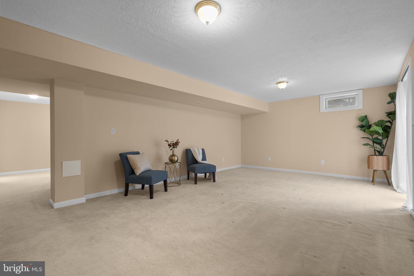 7416 BECKWITH LN, CLIFTON, Virginia 20124, 4 Bedrooms Bedrooms, ,4 BathroomsBathrooms,Residential,For sale,7416 BECKWITH LN,VAFX2284992 MLS # VAFX2284992