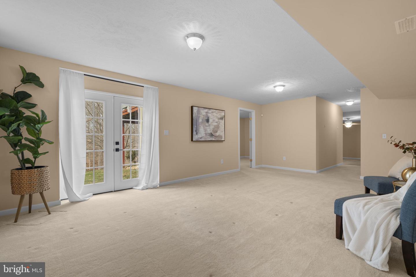 7416 BECKWITH LN, CLIFTON, Virginia 20124, 4 Bedrooms Bedrooms, ,4 BathroomsBathrooms,Residential,For sale,7416 BECKWITH LN,VAFX2284992 MLS # VAFX2284992