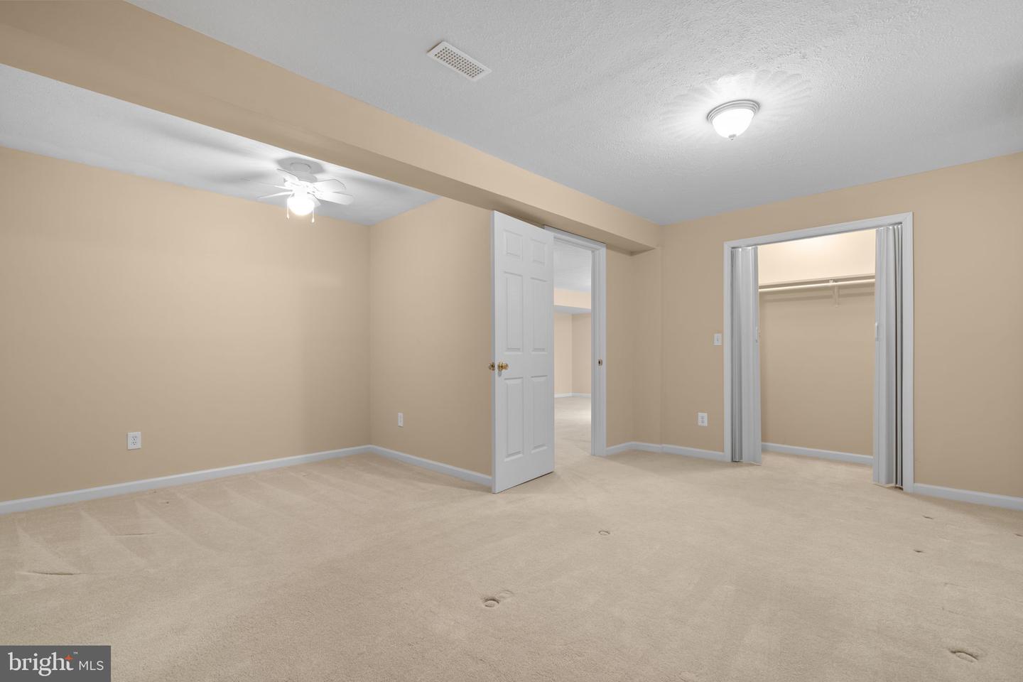 7416 BECKWITH LN, CLIFTON, Virginia 20124, 4 Bedrooms Bedrooms, ,4 BathroomsBathrooms,Residential,For sale,7416 BECKWITH LN,VAFX2284992 MLS # VAFX2284992