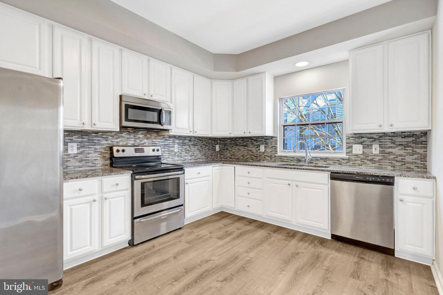 20372 BRIARCLIFF TER, STERLING, Virginia 20165, 3 Bedrooms Bedrooms, 7 Rooms Rooms,2 BathroomsBathrooms,Residential,For sale,20372 BRIARCLIFF TER,VALO2113692 MLS # VALO2113692