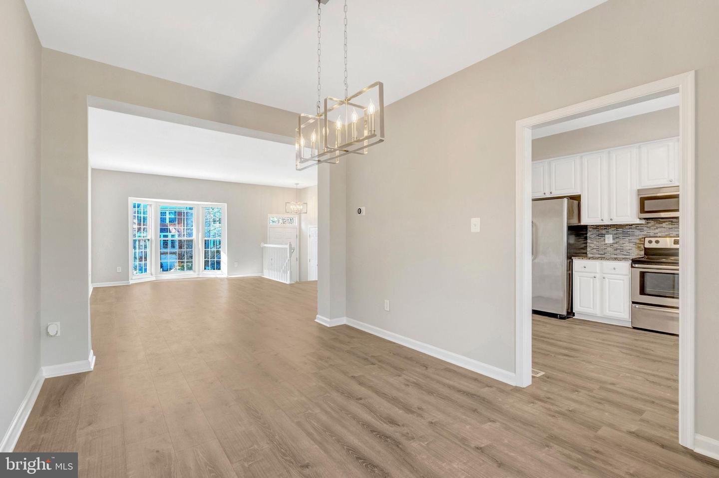 20372 BRIARCLIFF TER, STERLING, Virginia 20165, 3 Bedrooms Bedrooms, 7 Rooms Rooms,2 BathroomsBathrooms,Residential,For sale,20372 BRIARCLIFF TER,VALO2113692 MLS # VALO2113692