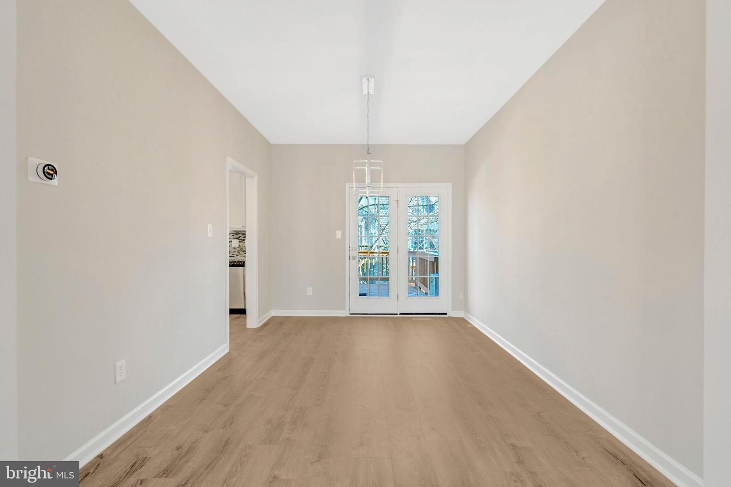 20372 BRIARCLIFF TER, STERLING, Virginia 20165, 3 Bedrooms Bedrooms, 7 Rooms Rooms,2 BathroomsBathrooms,Residential,For sale,20372 BRIARCLIFF TER,VALO2113692 MLS # VALO2113692