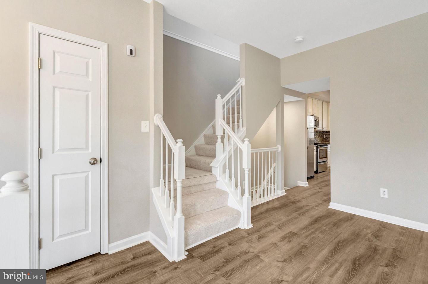 20372 BRIARCLIFF TER, STERLING, Virginia 20165, 3 Bedrooms Bedrooms, 7 Rooms Rooms,2 BathroomsBathrooms,Residential,For sale,20372 BRIARCLIFF TER,VALO2113692 MLS # VALO2113692