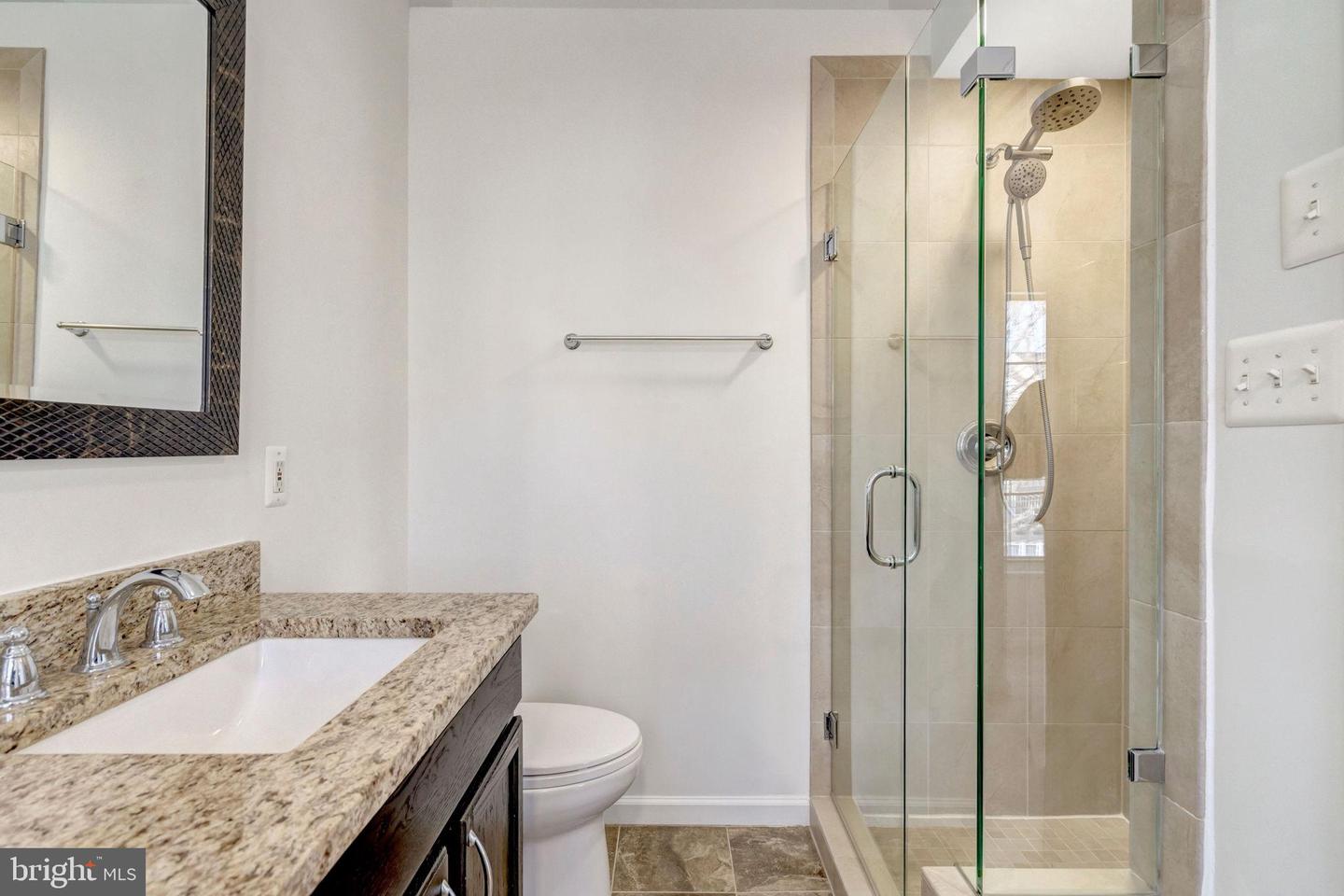 20372 BRIARCLIFF TER, STERLING, Virginia 20165, 3 Bedrooms Bedrooms, 7 Rooms Rooms,2 BathroomsBathrooms,Residential,For sale,20372 BRIARCLIFF TER,VALO2113692 MLS # VALO2113692